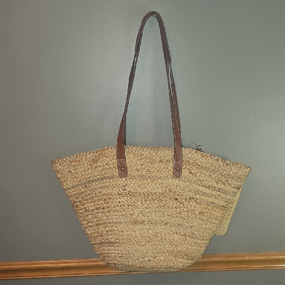 Straw Tote Bag with Brown Accents - Picture 4 of 4